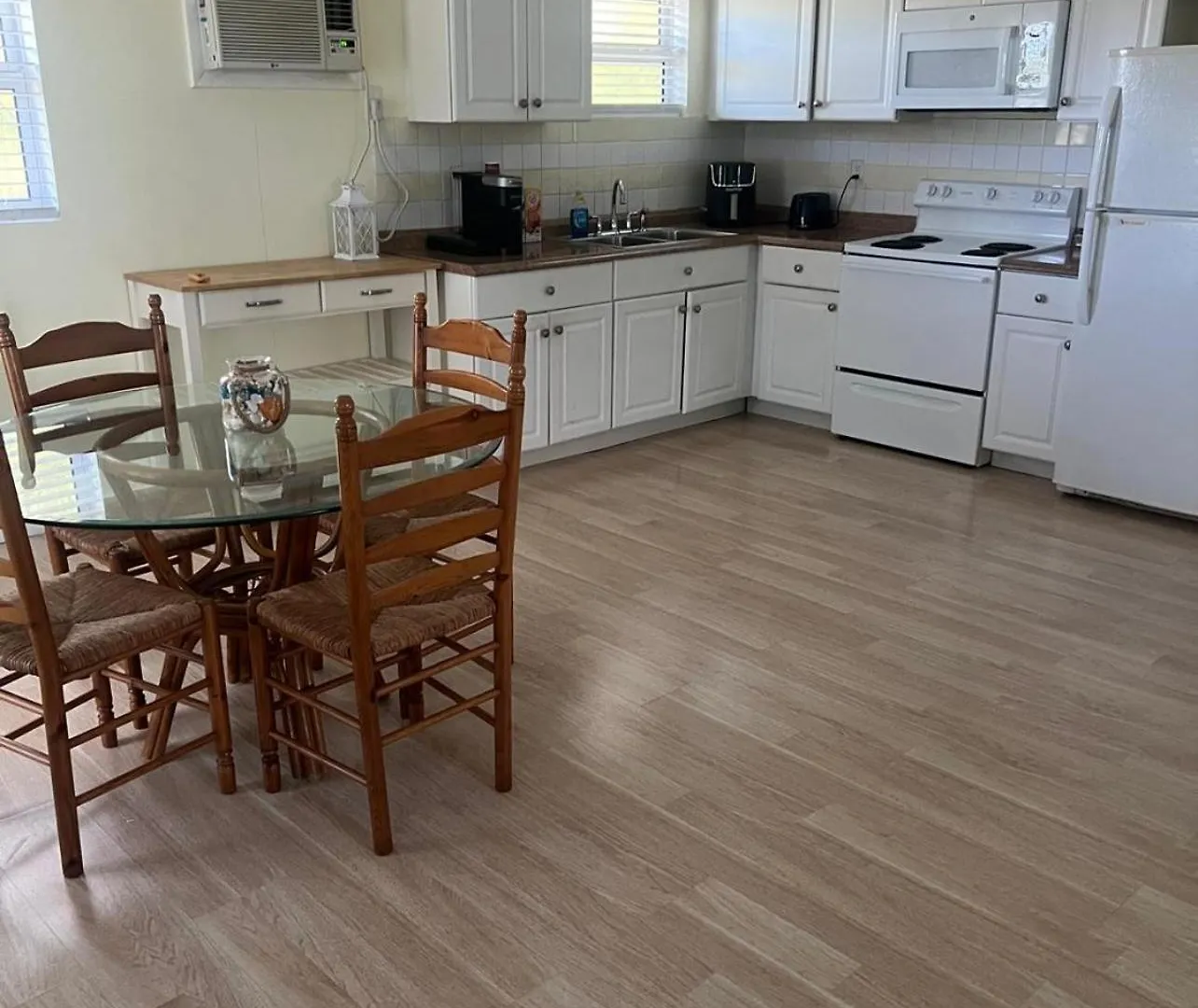 Scena'S Place Alice Town  0*, Alice Town (North Bimini)